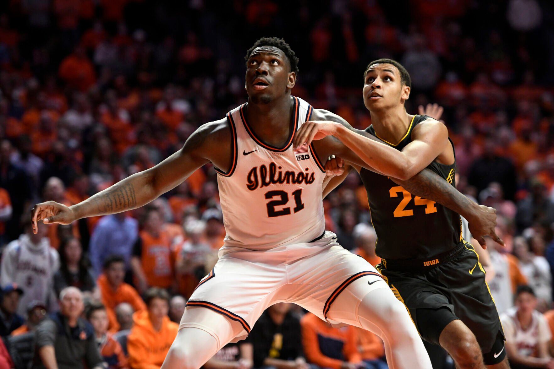 Iowa Illinois Basketball